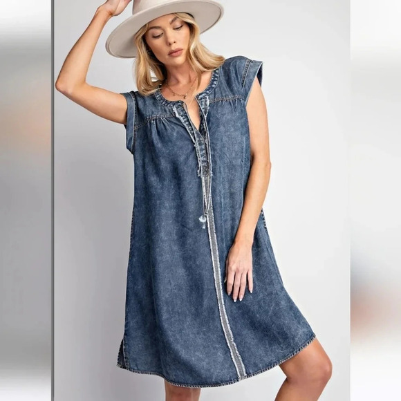 New Easel Washed Denim Blue Jean Dress - Picture 6 of 6